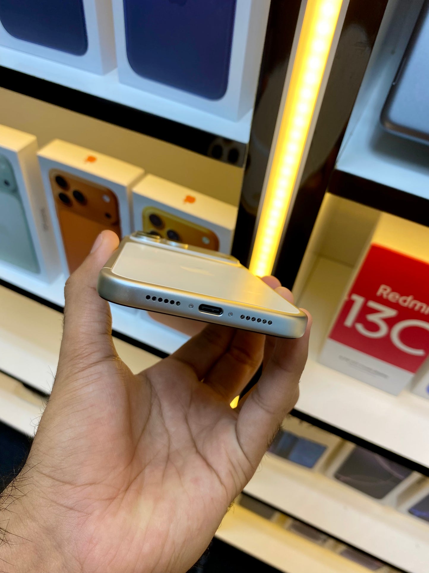 Iphone 17 Pro Max | Master Clone | One Year Warranty