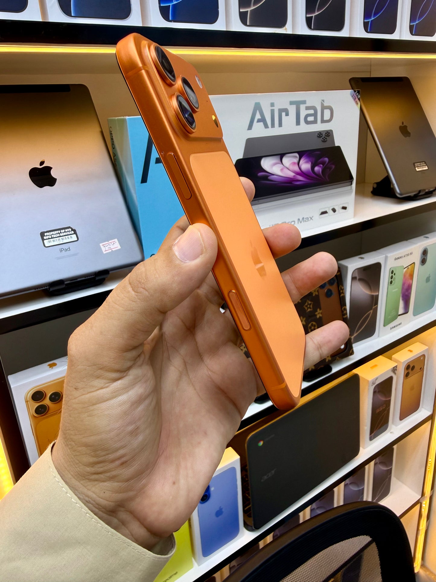 Iphone 17 Pro Max | Master Clone | One Year Warranty